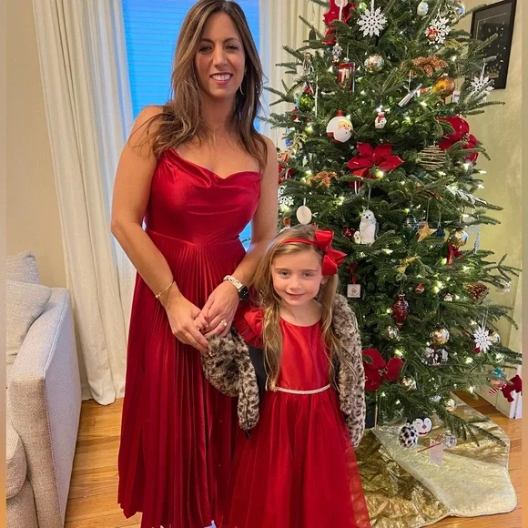 white christmas dresses Beautiful in Red Lace Petite Midi Dress X-Small main image 0